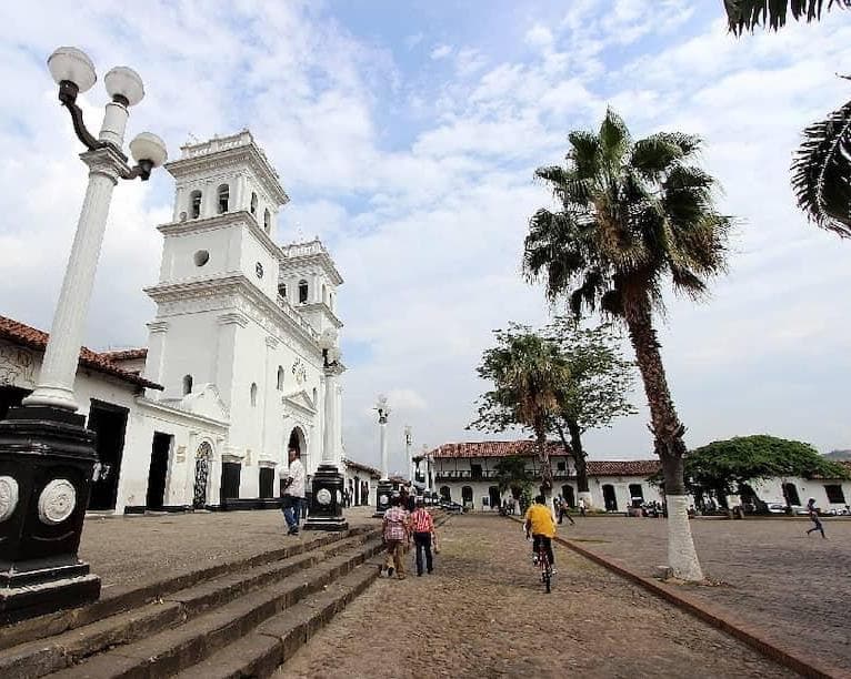 Bucaramanga a la Carte 04 Days / 03 Nights