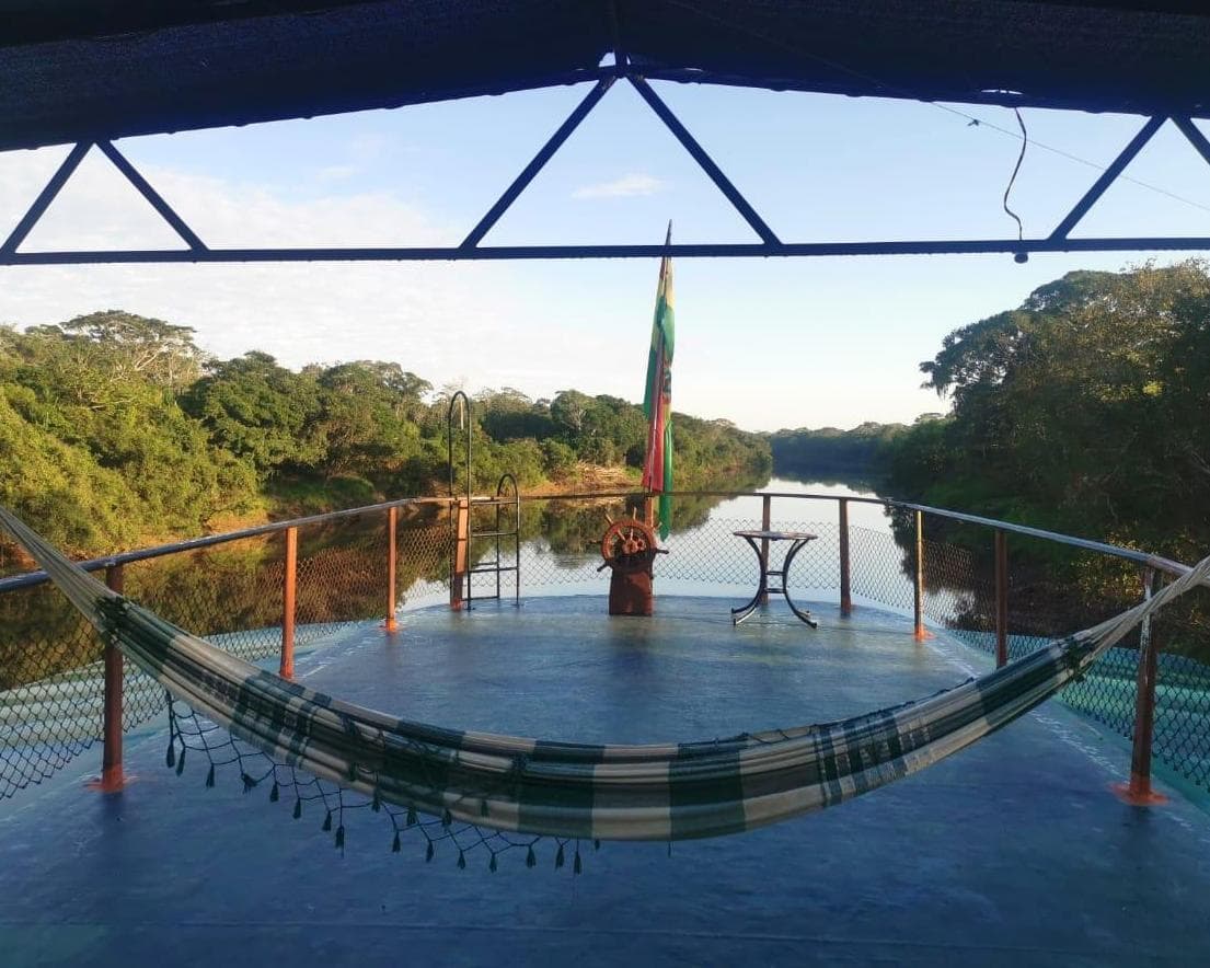 Paquete 3 días 2 noches, Navegación en Flotel Reina del Enín