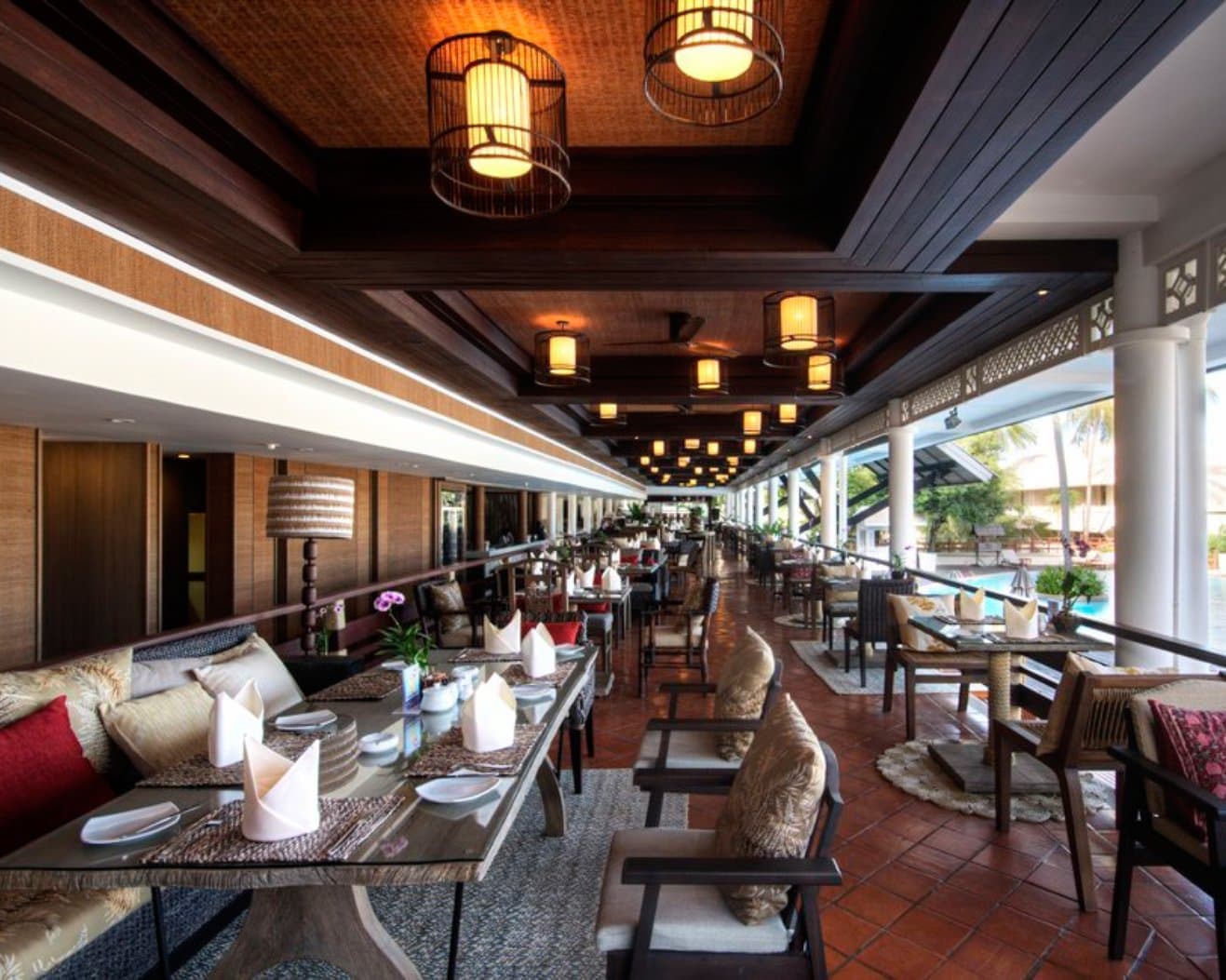 THAILANDIA: SEACLUB CAPE PANWA HOTEL 