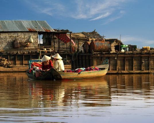 Private roundtrip "Cambodia Classic"