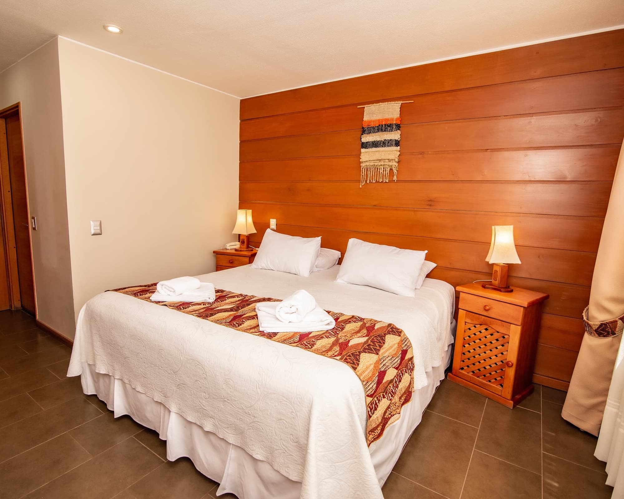 Black - Bloqueo Pucón 05 Noches Vía SKY - Hotel Vientos del Sur