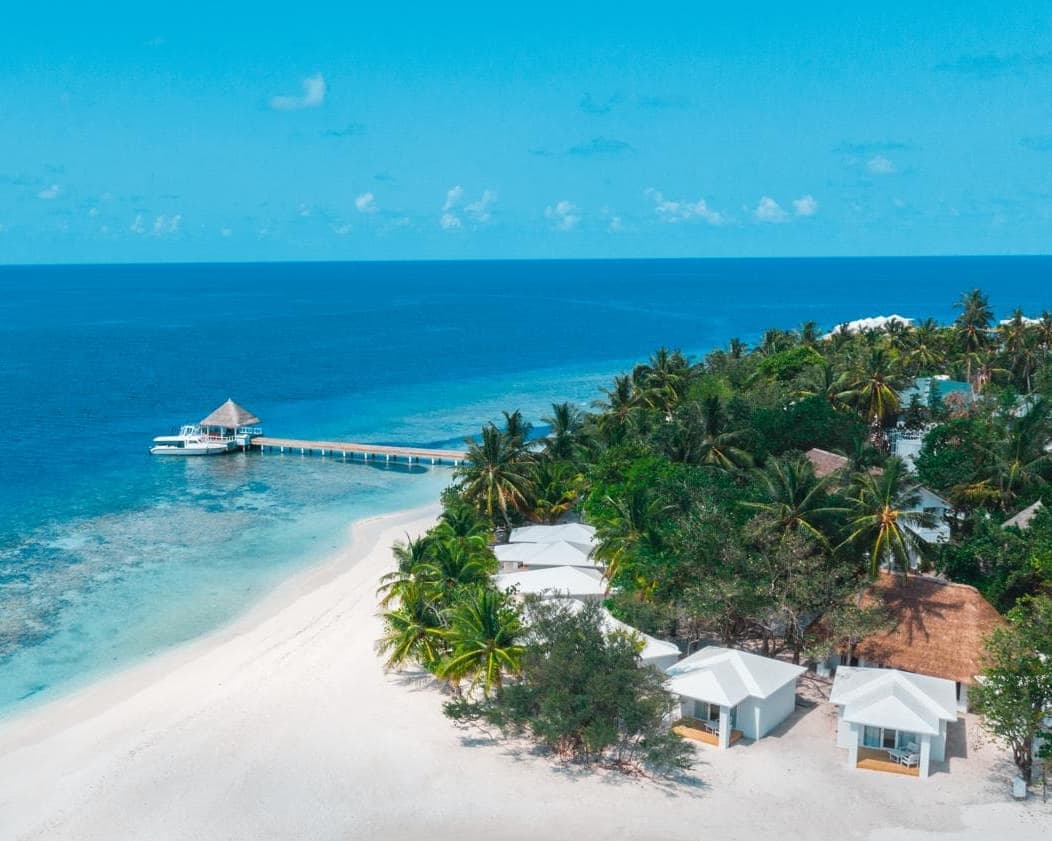 MALDIVE: SEACLUB SANDIES BATHALA RESORT 