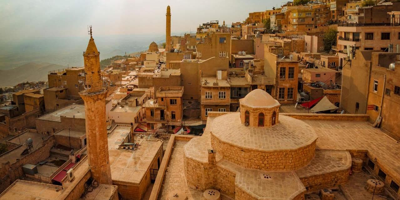 DÍA 3 • ESTAMBUL – MARDIN 