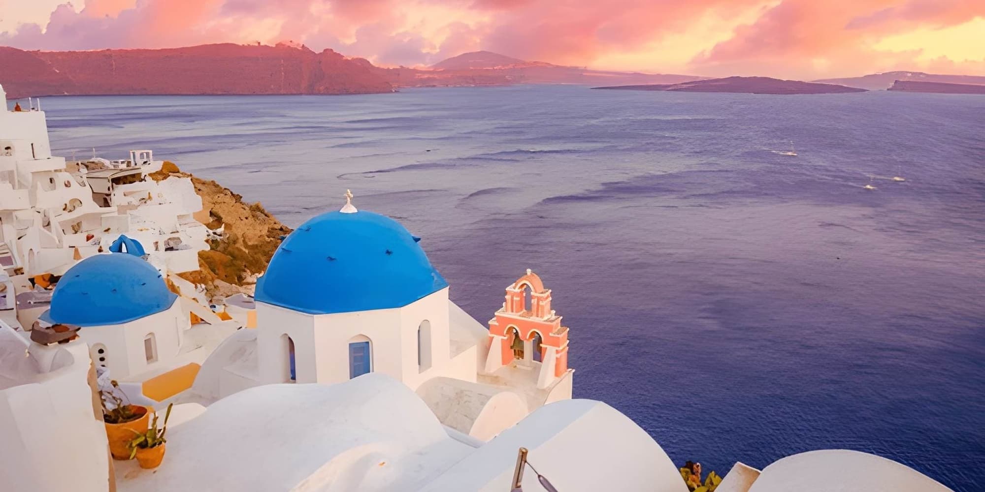 Día 6 | Mykonos – Santorini, la isla suspendida en el cielo