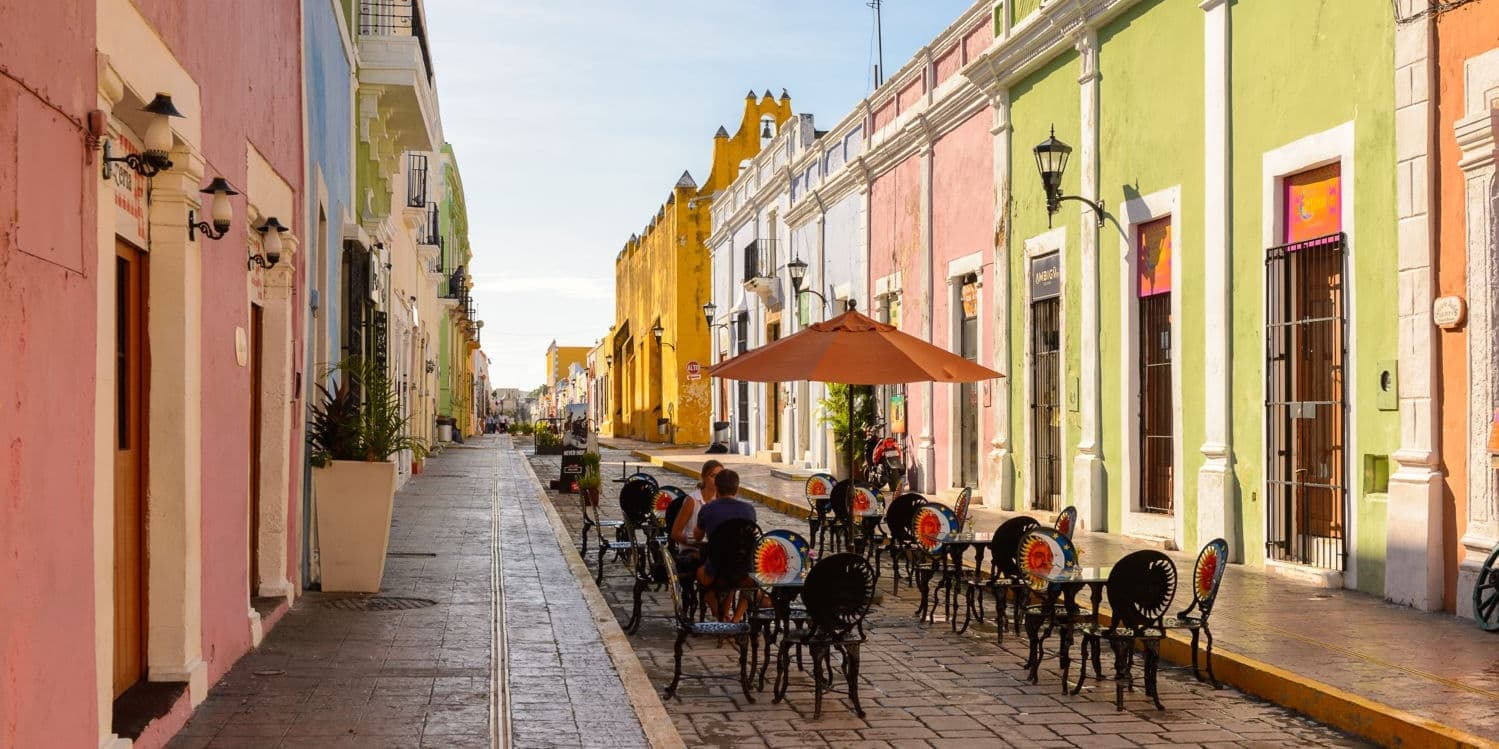 DÍA 1 - RECEPCIÓN EN LA ESTACIÓN DEL TREN EN PALENQUE + TARDE LIBRE POR LA CIUDAD.
