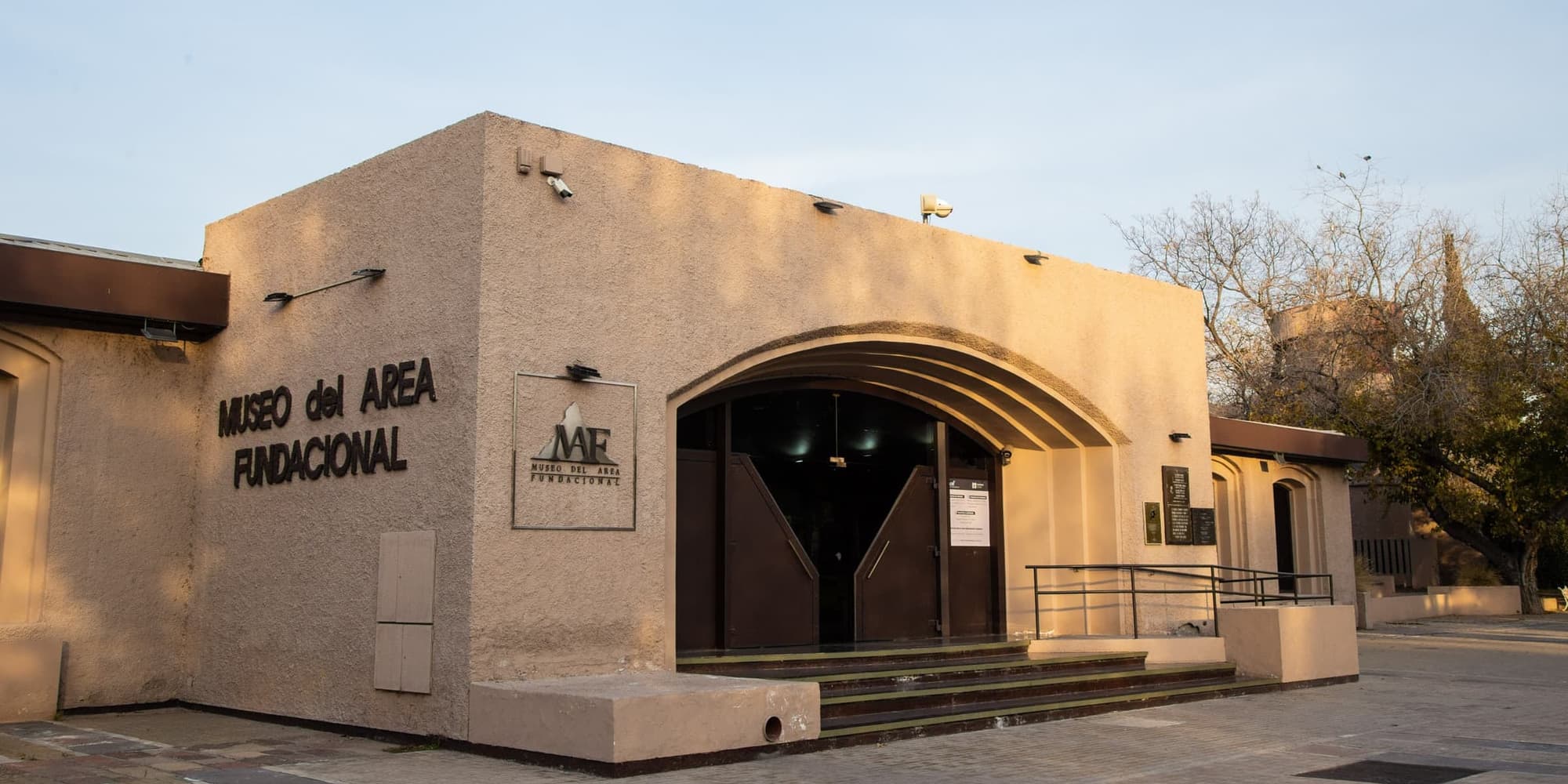 DIA 1 MENDOZA – CITY TOUR