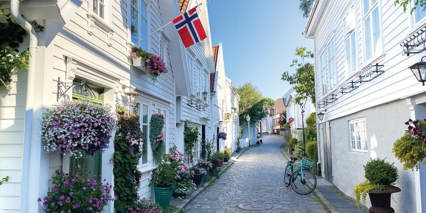 DAY 04 MON - AARHUS - KRISTIANSAND - STAVANGER