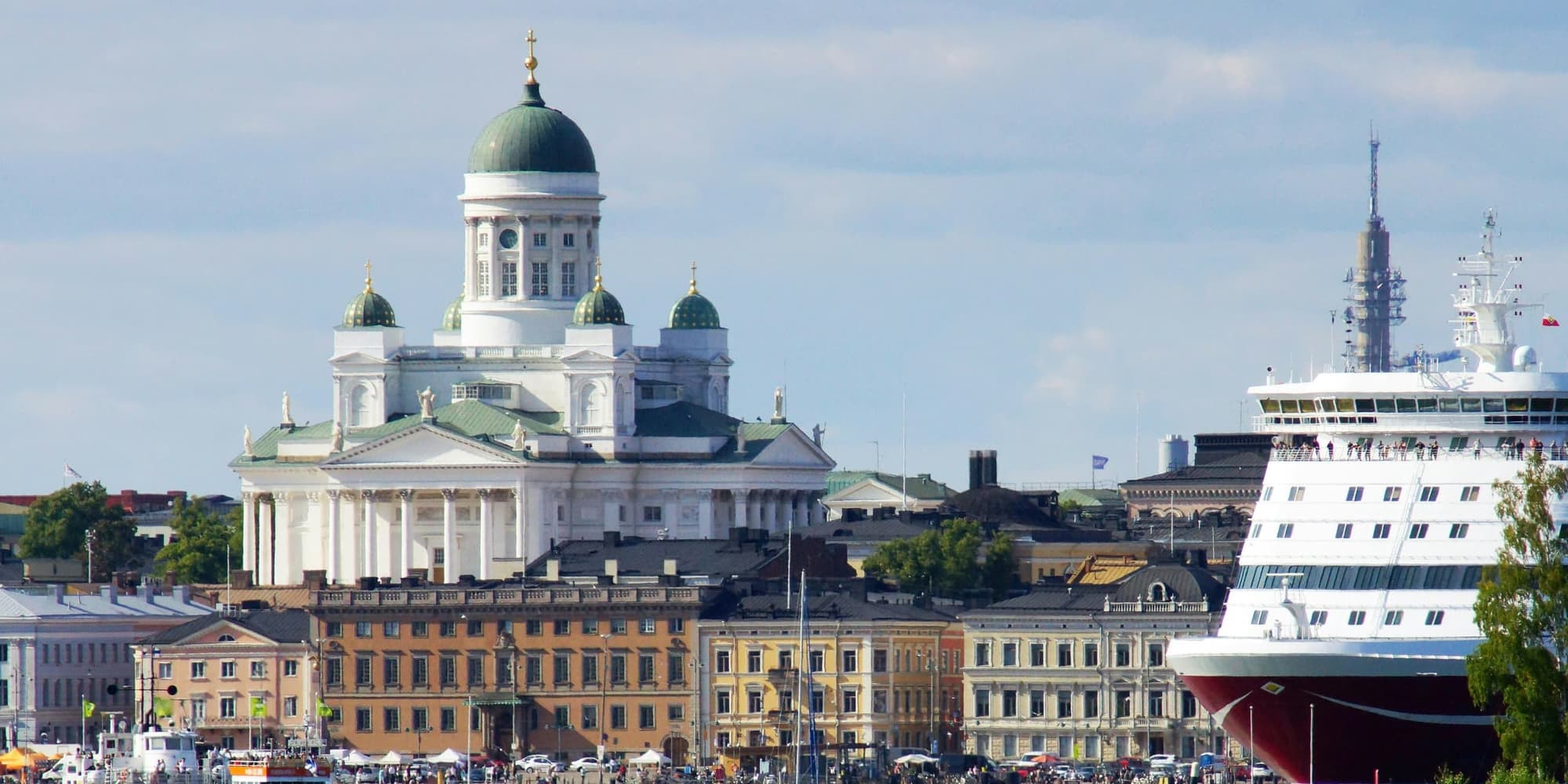 GIORNO 2: HELSINKI – NOTTE A BORDO - CAPODANNO