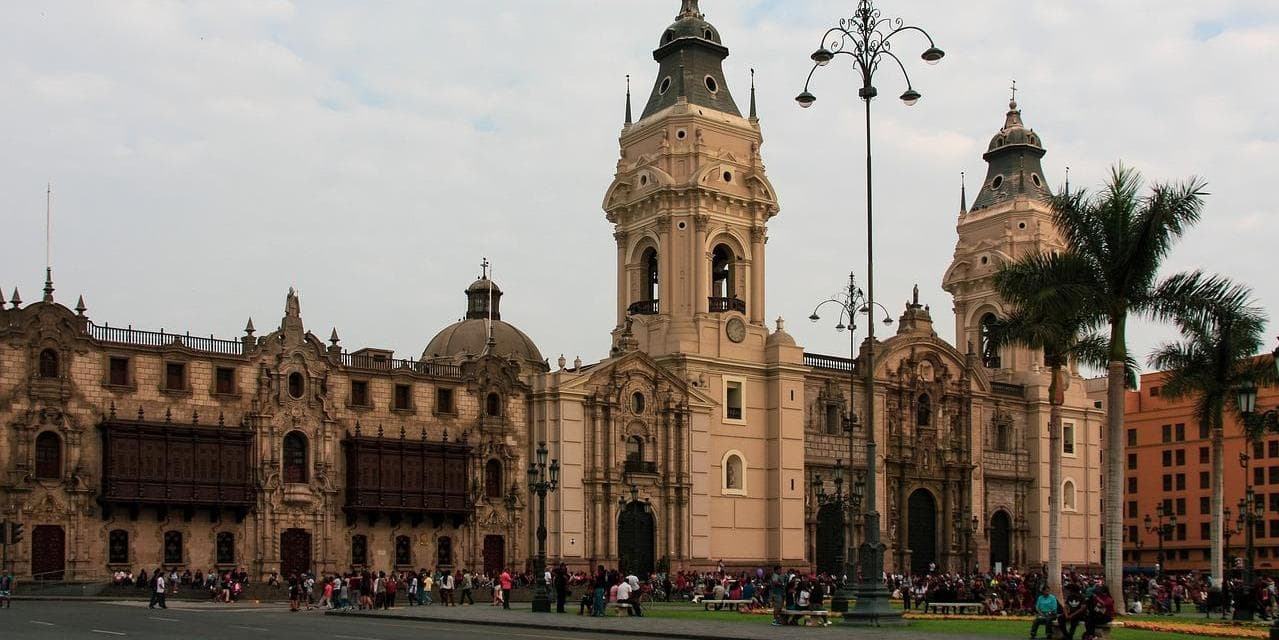2° giorno:   LIMA / CUSCO