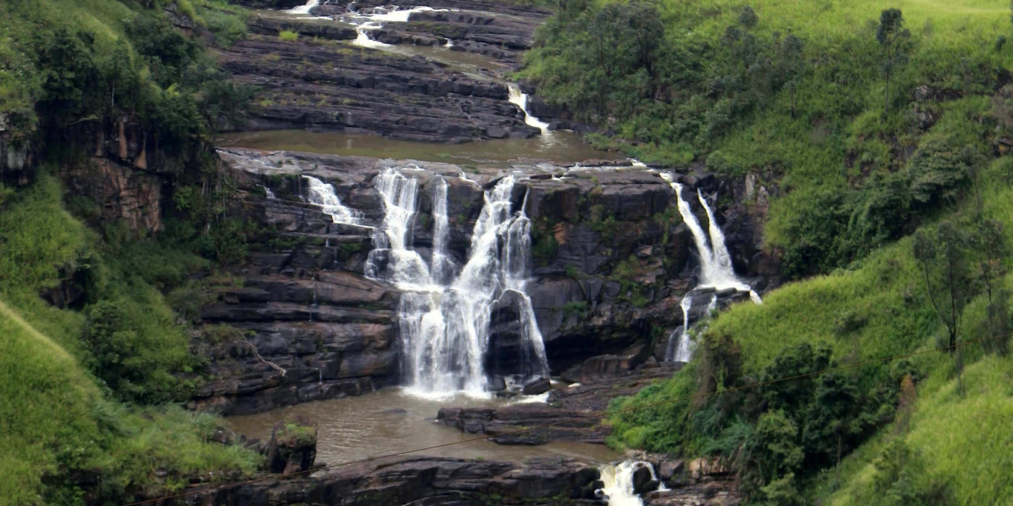 Day 10 | Kandy – Rabota Falls – Nuwara Eliya (Tea Plantation)