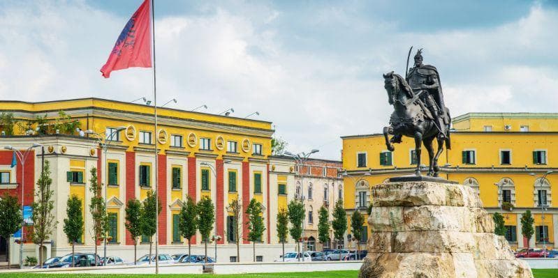 Tirana / Italia