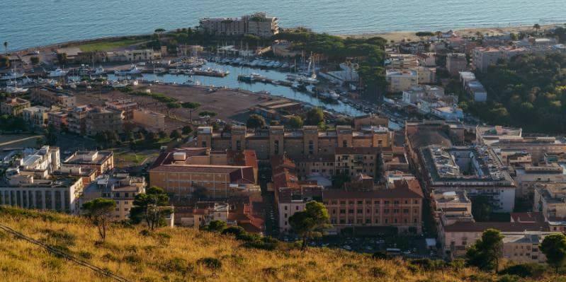 Jour 6 : Riviera D’Ulysse - Rome