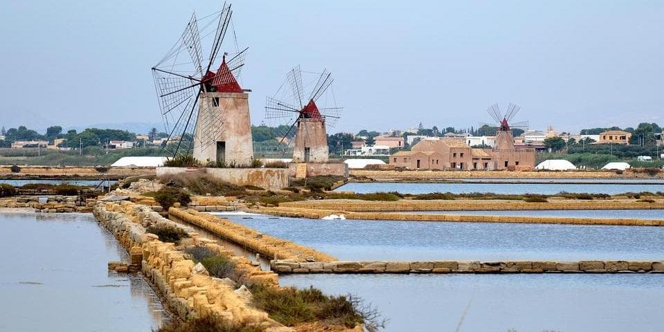 4°GIORNO: martedì: AGRIGENTO – MARSALA – SALINE (hotel a Palermo)