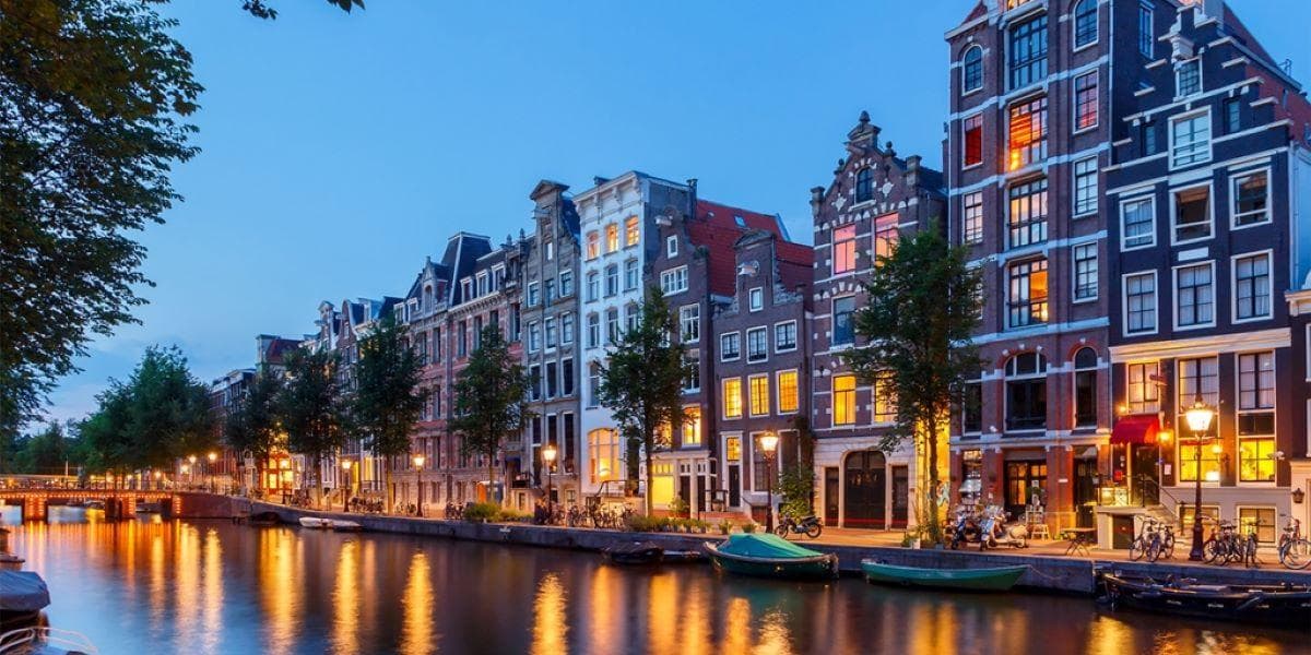 DÍA 12 • ÁMSTERDAM