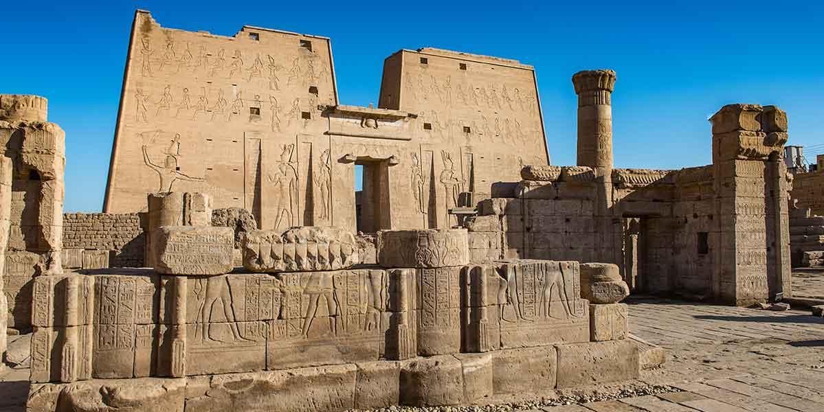 Día 5: Edfu - Kom Ombo - Aswan