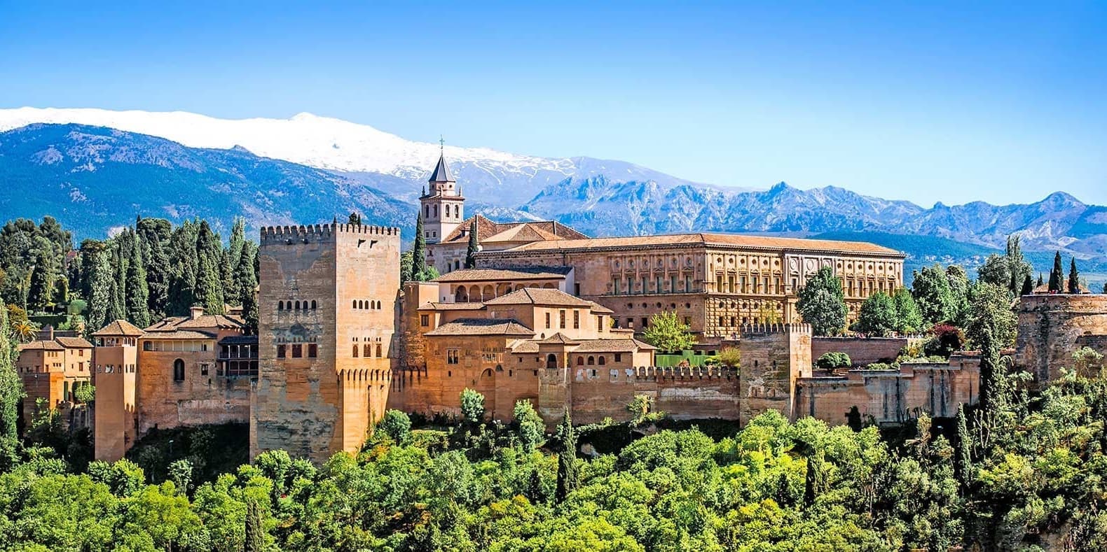 Día 5. LA ALHAMBRA - GRANADA