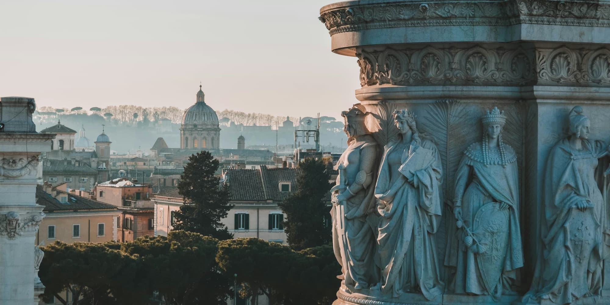 DÍA 6 (LUNES) – SALERNO / POMPEYA / NÁPOLES / ROMA