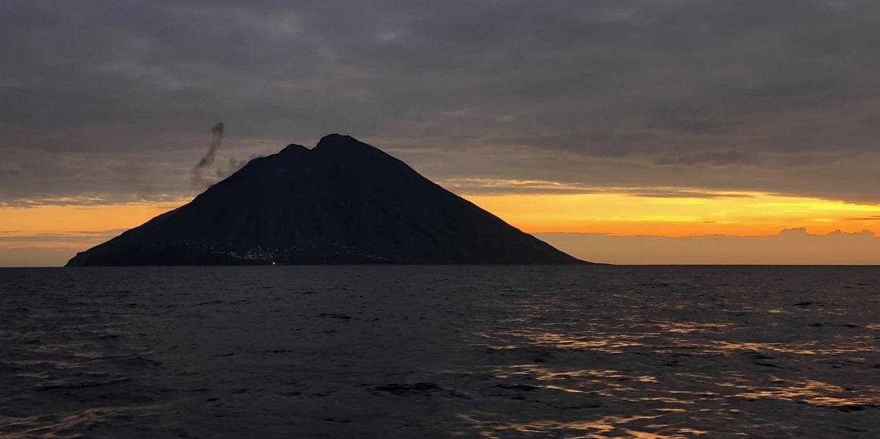 7° Giorno – Lunedì: PANAREA - STROMBOLI (hotel a Lipari)