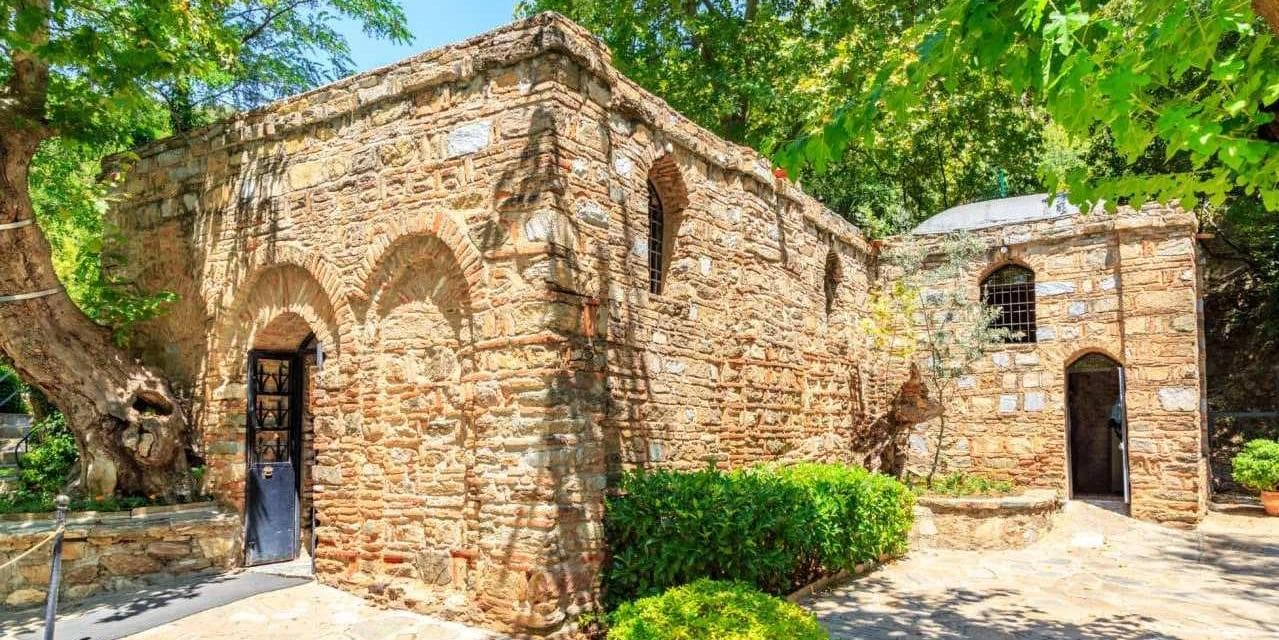 DÍA 7 • PAMUKKALE – SELÇUK – IZMIR/ KUŞADASI* 