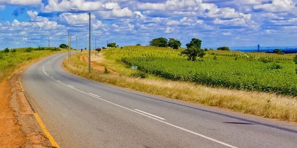 SOUTH LUANGWA NATIONAL PARK / LILONGWE