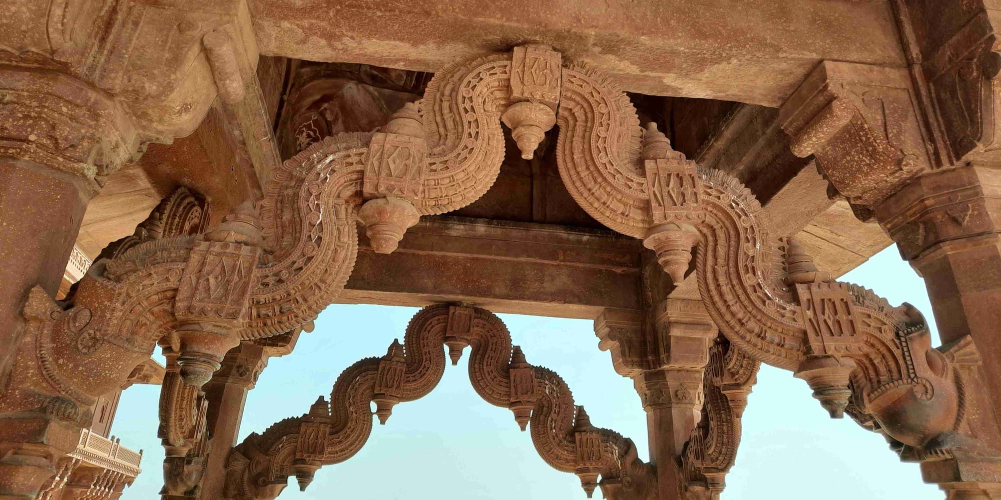 Giorno 3: Agra - Jaipur- (252 Km – 5 ½ -6 ore circa)