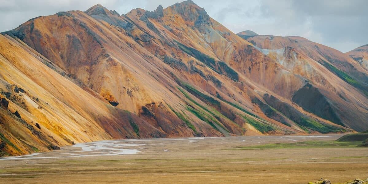 Day 3 - Eldgjá Canyon, Ófærufoss Waterfall, Landmannalaugar