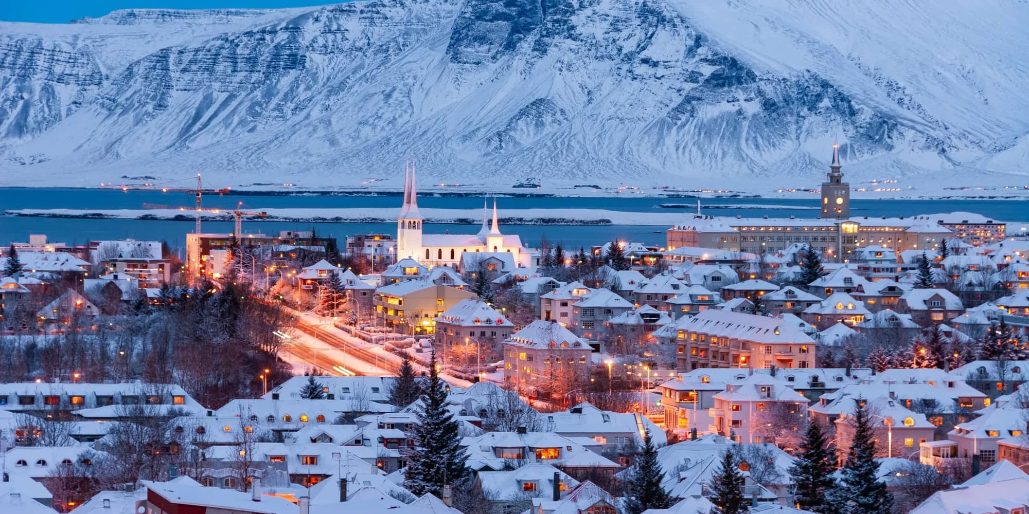 Day 1 — Free Day In Reykjavik - Northern Lights Boat Tour 