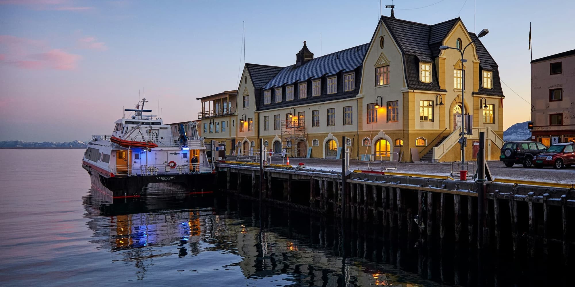 Giorno 5: ISOLE LOFOTEN –HARSTAD • NARVIK