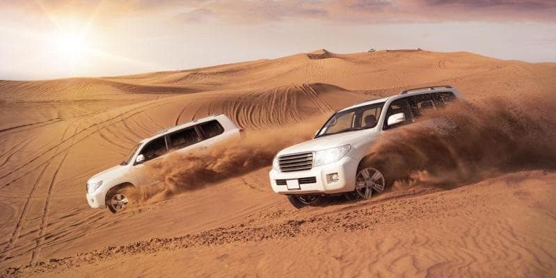 DÍA 3 • DUBÁI - SAFARI EN 4X4 - CENA BBQ - DUBÁI