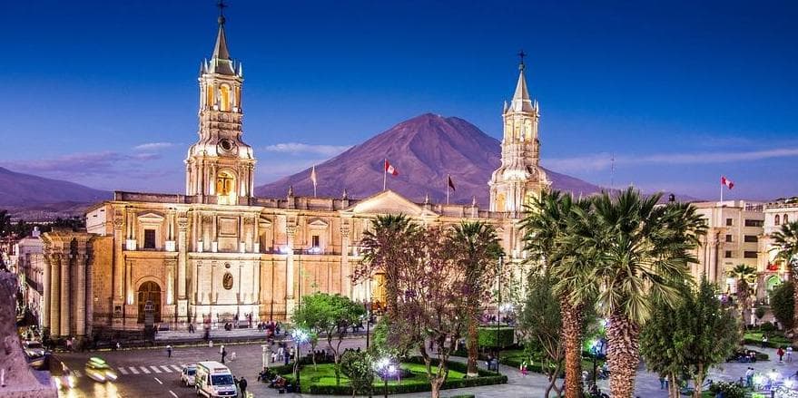 2° giorno:  Lima - Arequipa, la Città Bianca