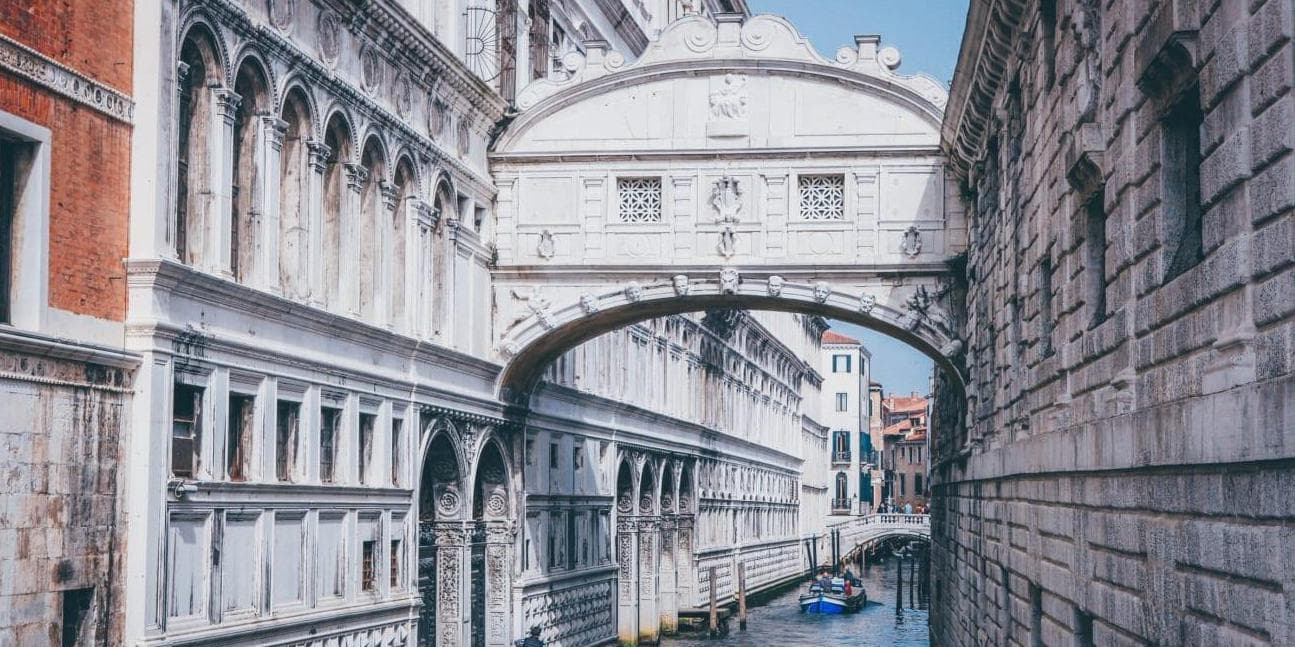 DÍA 11 VENECIA • ROMA (Miércoles)