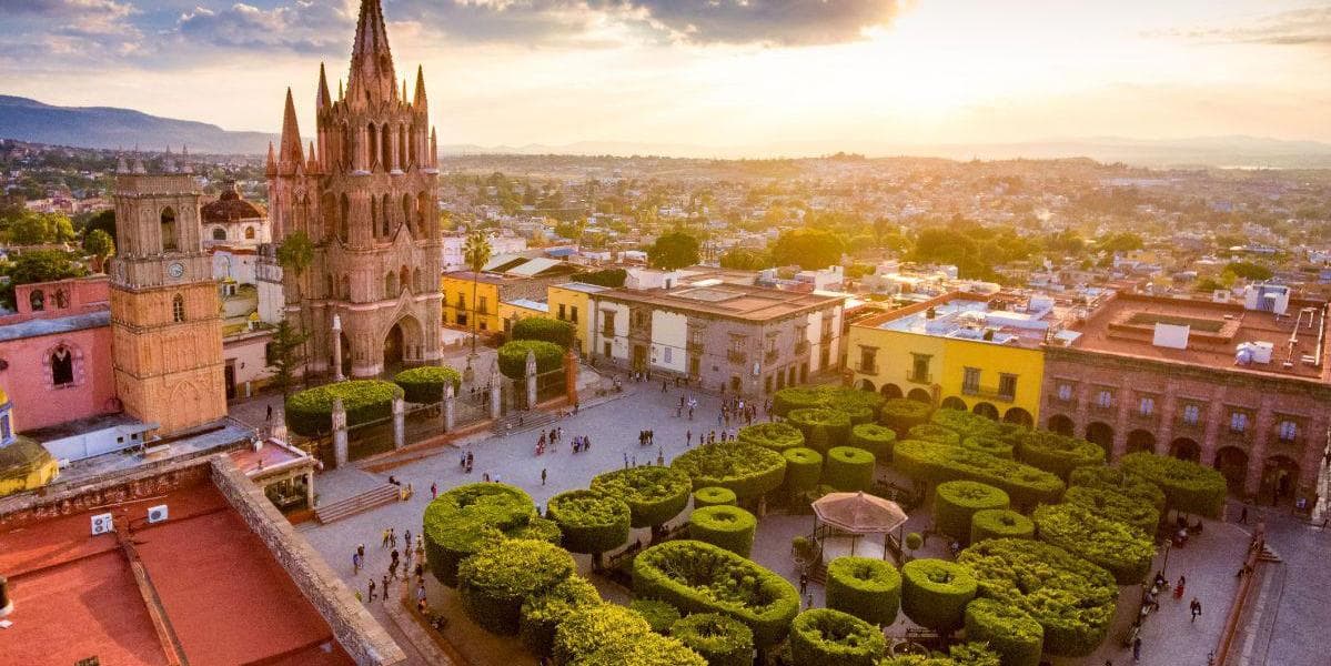DÍA 4 • CIUDAD DE MÉXICO – QUERÉTARO – SAN MIGUEL DE ALLENDE