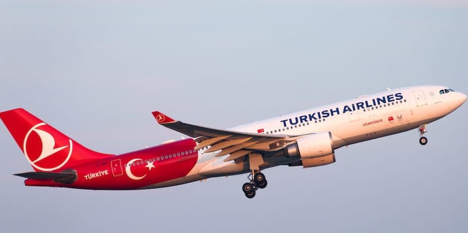 Día 1 - 2 | Sábado 19 y Domingo 20 de Septiembre | Buenos Aires - Estambul - Beijing