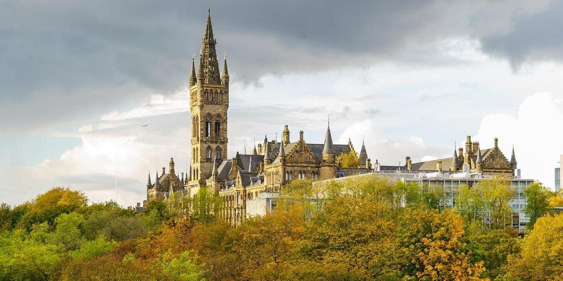 1. Benvenuti a Glasgow, Inizio della Vostra Scozia da Sogno