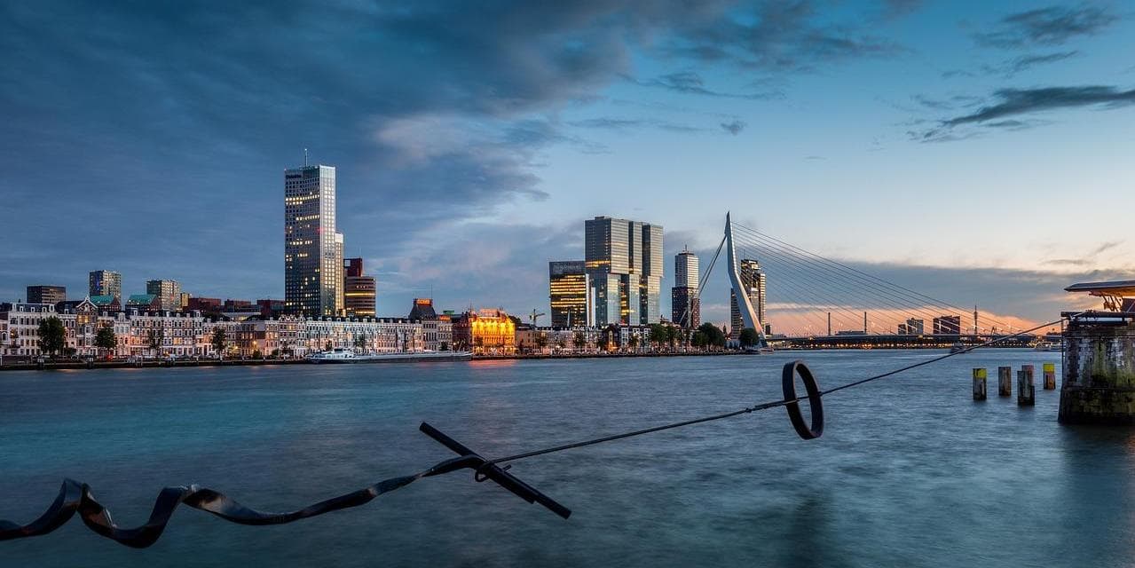 GIORNO 2	AMSTERDAM - ROTTERDAM