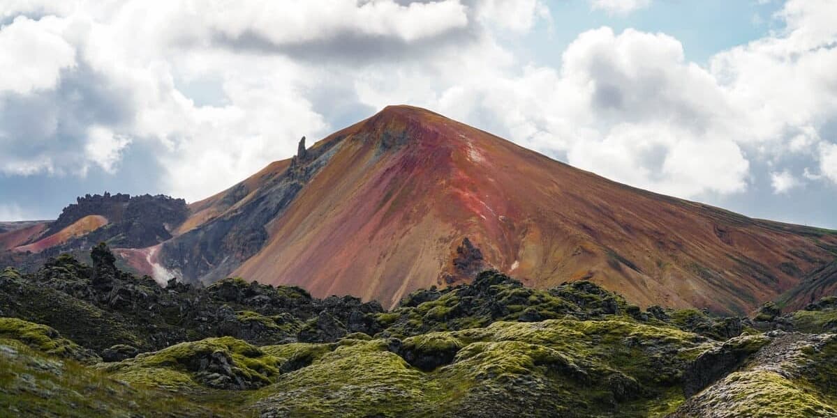 DAY 1: REYKJAVÍK - LANDMANNALAUGAR