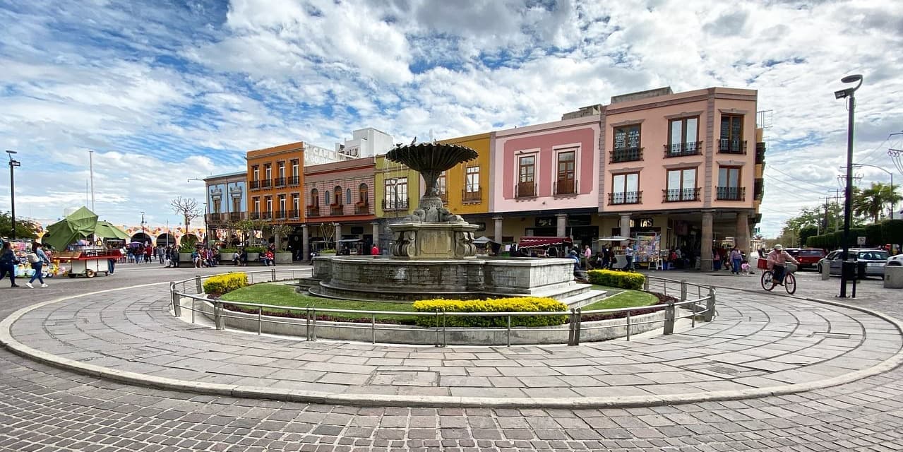 2º giorno – Lunedì. San Miguel de Allende / Guanajuato (94 kms)