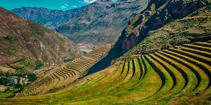 DAY 03 INCA VILLAGE OF CHINCHERO, TERRACES OF MORAY AND INCA VILLAGE OF OLLATAYTAMBO