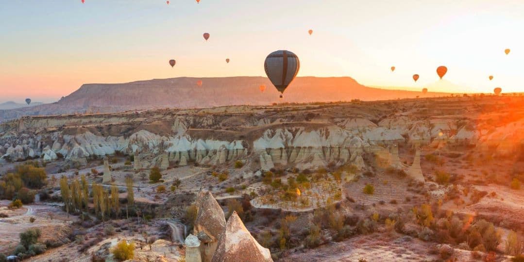 Día 4 | Estambul – Ankara – Capadocia, entre capitales y paisajes blancos
