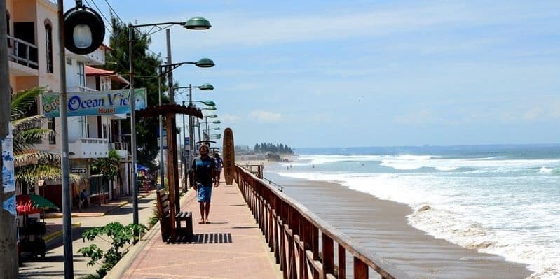 Día 3. MONTAÑITA – Baile y Cultura