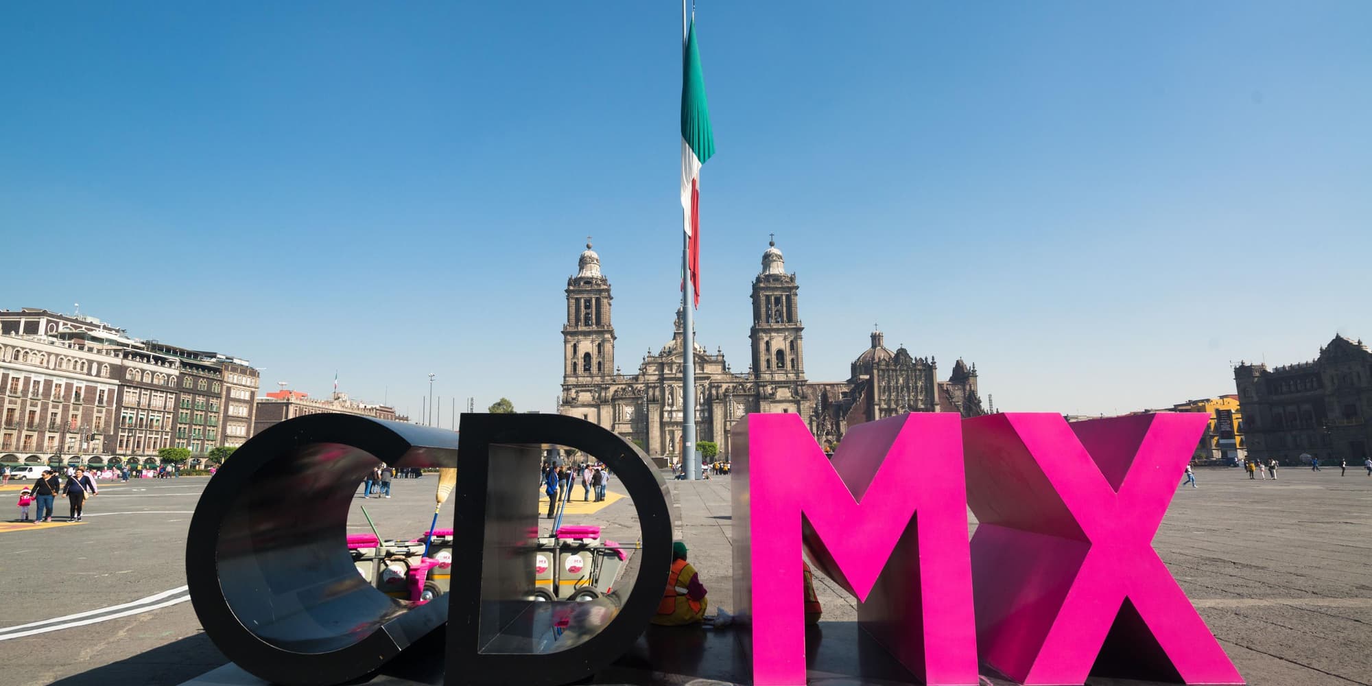 Día 1 - LLEGADA A CIUDAD DE MÉXICO (los pasajeros deben llegar domingo, lunes, martes, miércoles, jueves, viernes) 