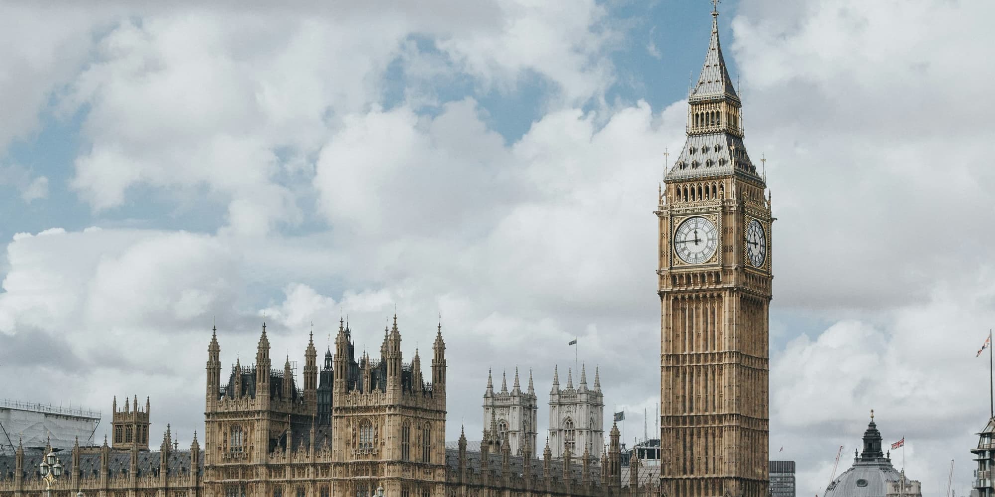 DÍA 15 · SALIDA DE LONDRES