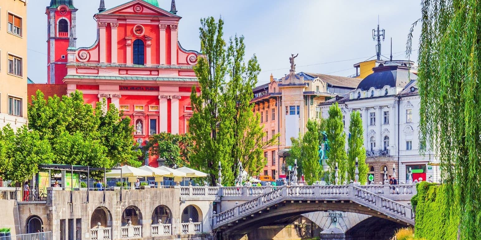 DIA 5| Eslovenia: Cuevas de Postojna, Lago Bled y Liubliana