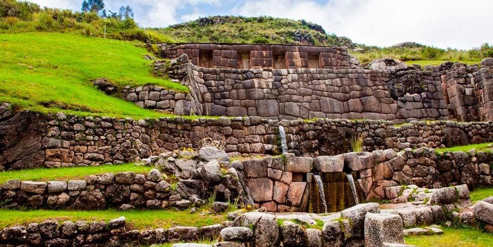 DÍA 3 • LIMA – CUSCO