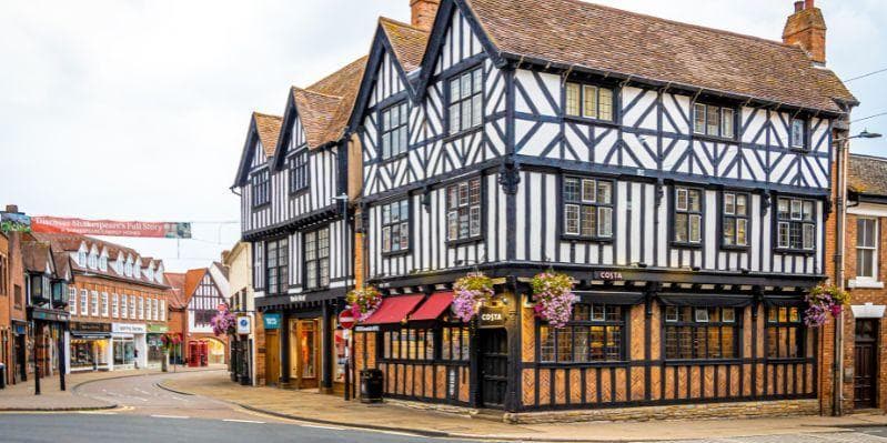 LIVERPOOL / STRATFORD-UPON-AVON / OXFORD / BEDFORD