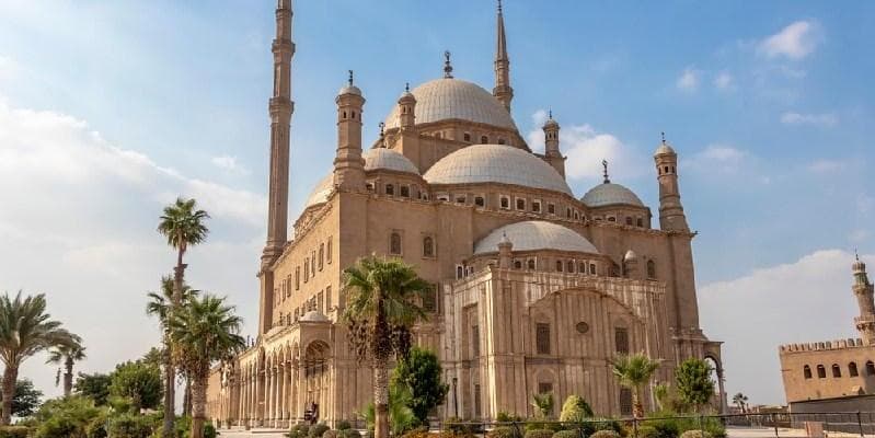 Day 11: Cairo (B, L) 