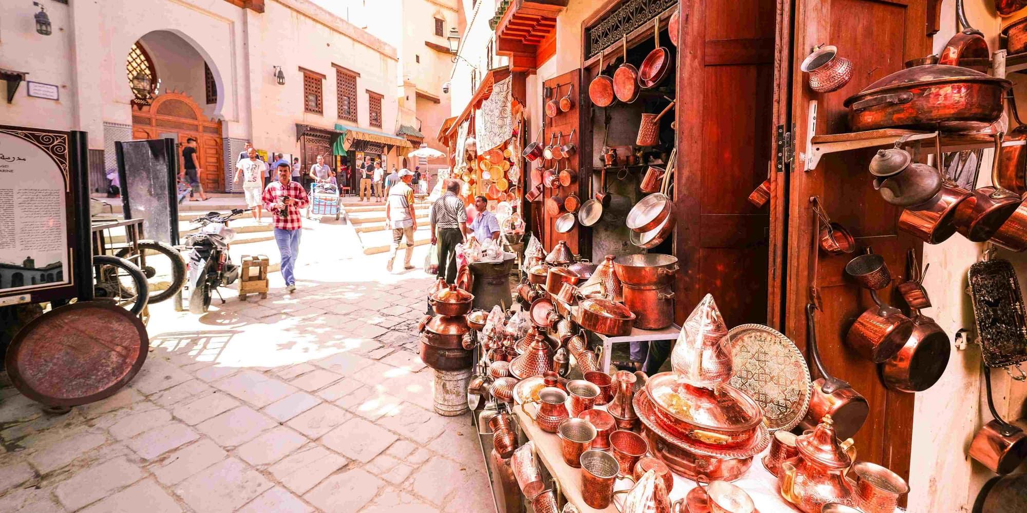 Día 6 | Miércoles | MERZOUGA - MIDETL - IFRAN - FEZ