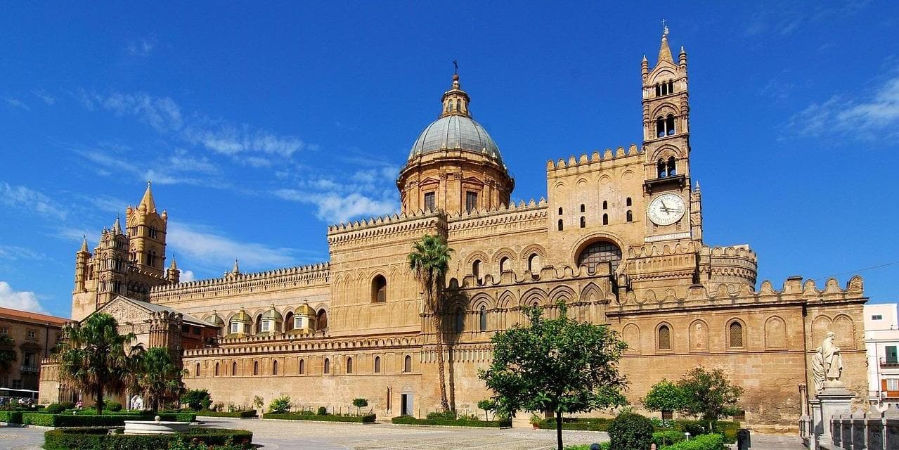 2°GIORNO: Mercoledì: MONREALE - PALERMO (hotel a Palermo)