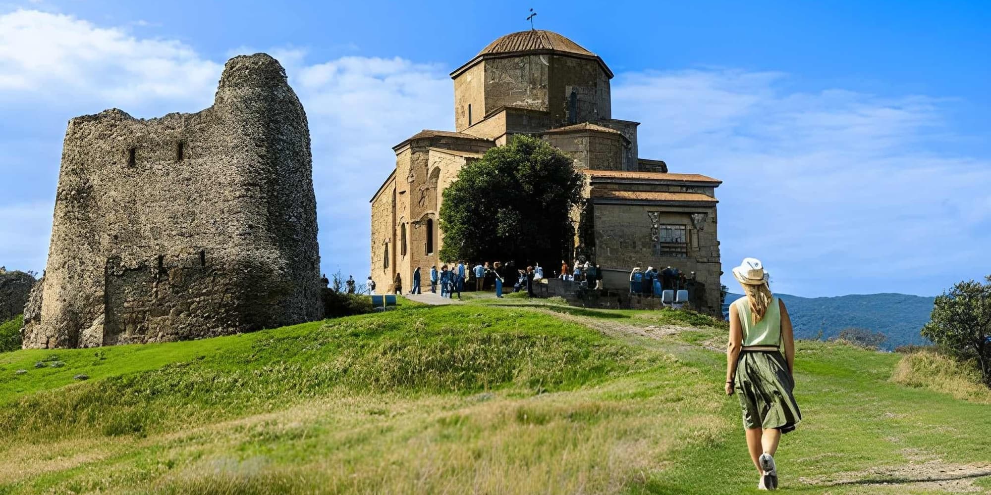Día 4 | Tiblisi – Mtsjeta – Gori – Uplistsije – Gudauri, caminos que cruzan la historia del Cáucaso