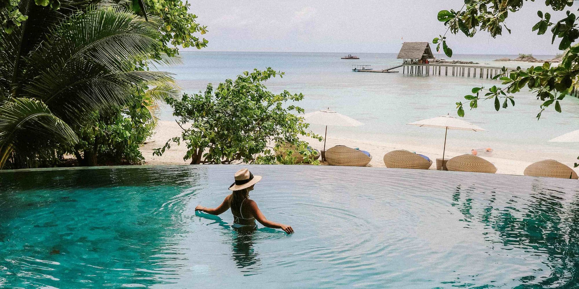 DAY 3: WHALE SHARK WATCHING AND LUXURY SPA